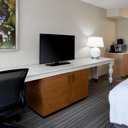 Hilton Garden Inn Roseville Luaran gambar