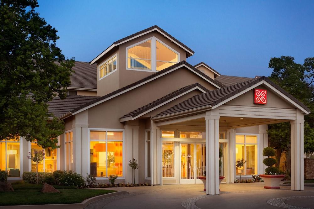 Hilton Garden Inn Roseville Luaran gambar