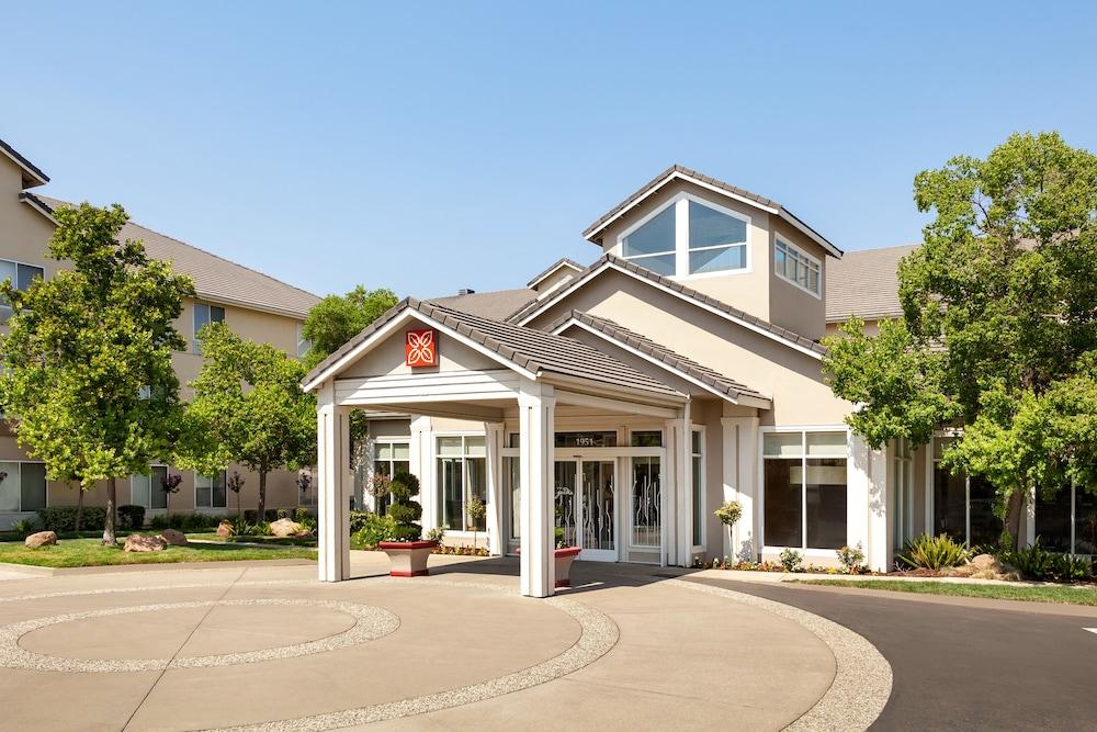 Hilton Garden Inn Roseville Luaran gambar