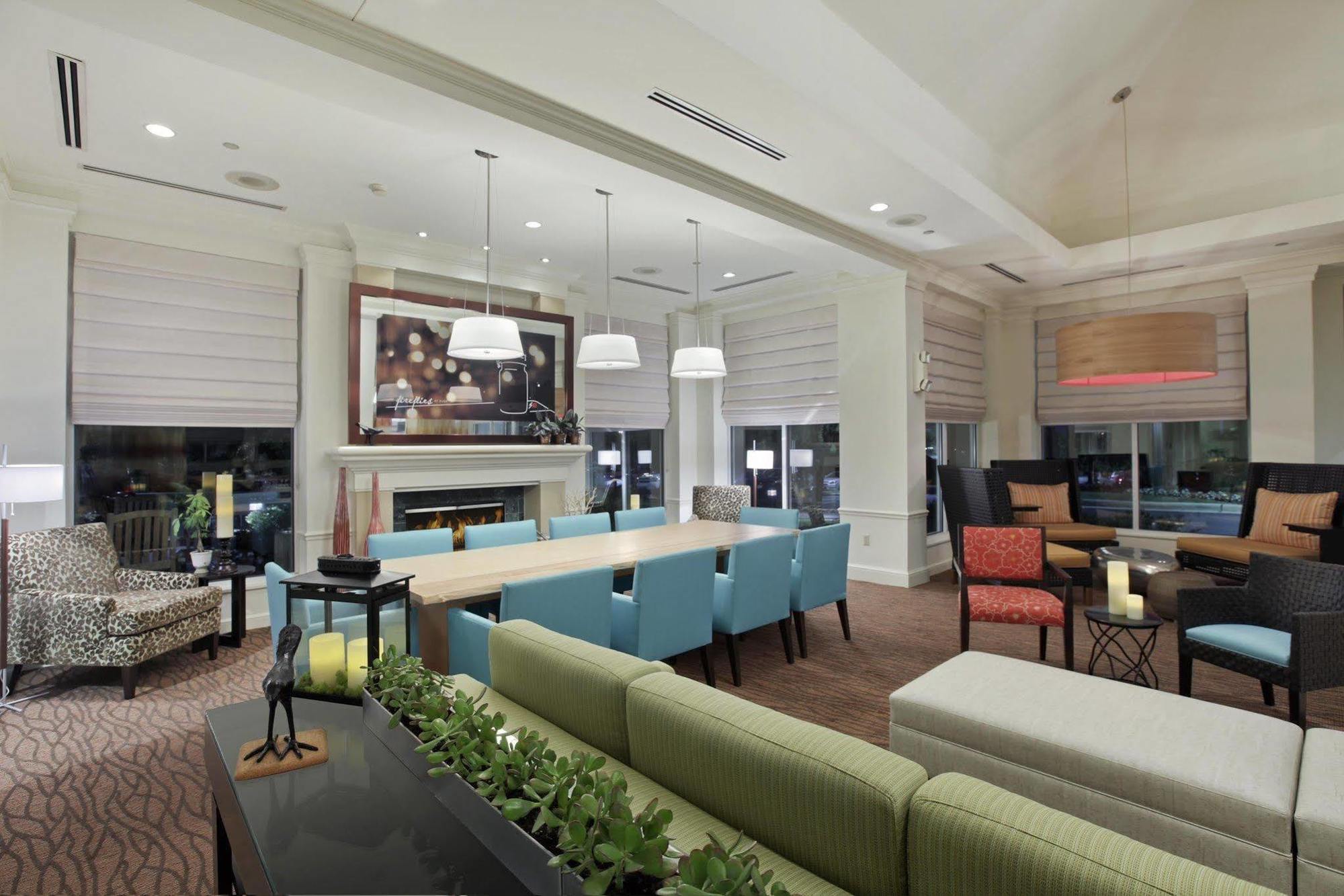 Hilton Garden Inn Roseville Luaran gambar